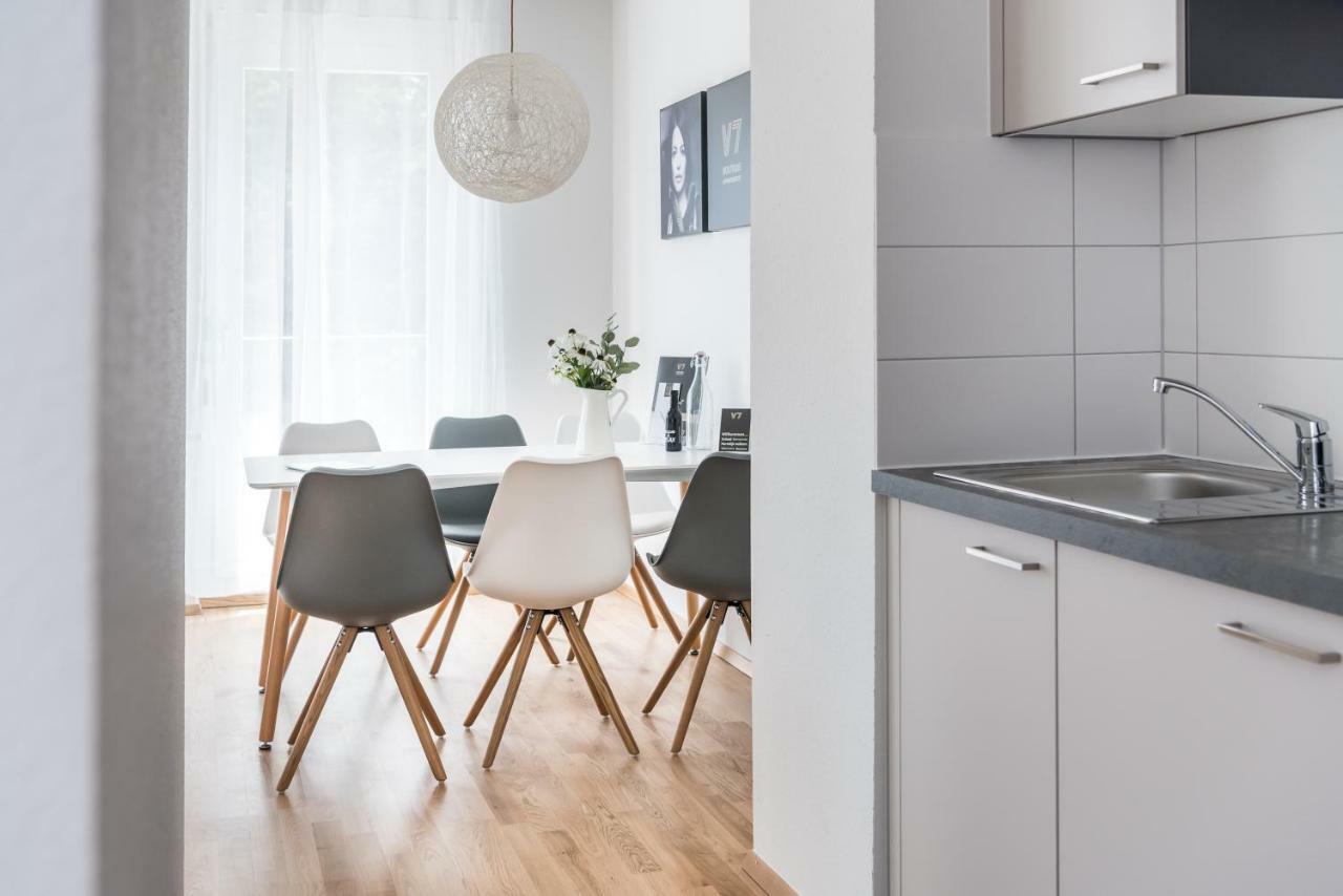 V7 Boutique Appartements Фрайбург Екстериор снимка